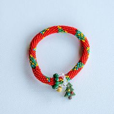 These beautiful beaded bracelets are perfect for celebrating the winter in style! These festive bracelets are available in 4 different colors: Dark Blue, Red, Green, and White. Our seed beads are of the highest quality and add a beautiful sparkle to our bracelets. These festive bracelets make great gifts for friends and family. They're a unique and thoughtful gift that will be sure to please. These bracelets are also perfect for all occasions! 🪡 PRODUCT DETAILS: * Standard size that fits all * Cheap Christmas Party Beaded Bracelets, Winter Bracelet, Beautiful Beaded Bracelet, Winter Jewelry, Stacking Bracelets, Eyeglass Chain, Bracelet Stack, Green And White, Accessories Bracelets