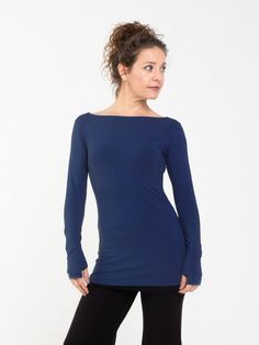 This basic long-sleeve tee has a fitted silhouette and works well as a base layer under our jackets and vests. The classic boat neck is mirrored on the front and back. [#details] Ideal for layering Thumbholes Size Suggestions S: 2-4 M: 6-8 L: 10-12 [/details] [#fabric] Rayon Lycra: 90% Rayon (Viscose) / 10% Spandex (Lycra) [/fabric] Stretch Long Sleeve T-shirt With Thumbholes, Versatile High Stretch Tops With Thumbholes, Stretch Long Sleeve T-shirt For Layering, Cotton Long Sleeve Tops With Thumbholes, Long Sleeve Cotton Tops With Thumbholes, Winter Fitted Tops With Thumbholes, Fitted Winter Tops With Thumbholes, Fitted Long Sleeve T-shirt For Layering, Basic Long Sleeve Tops With Thumbholes