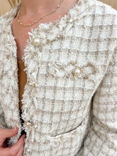 - cream and tan tweed jacket/blazer - pearl and gold buttons Shirt Makeover, Chanel Style Jacket, Chanel Jacket, Chanel Fashion, Jacket Blazer, 2016 Fashion, Autumn Fashion Women, Tweed Jacket, Gold Buttons