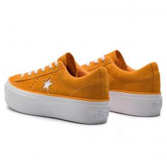 NEW WITH TAGS AND ORIGINAL BOX Converse One Star Platform OX Ladies Bright Orange Suede Sneakers Orange High-top Skate Shoes With Contrast Sole, Orange Low-top Skate Shoes With Contrast Sole, Orange High-top Skate Shoes With Vulcanized Sole, Orange Lace-up Skate Shoes With Cushioned Footbed, Orange Suede Sneakers For Streetwear, Trendy Orange Low-top Sneakers, Casual Orange Sneakers With Vulcanized Sole, Orange Suede High-top Sneakers, Orange Converse Sneakers