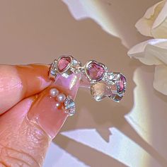 These cute pink rings are inspired by coquette aesthetic and feature beautiful crystals and rhinestones to add a sparkly touch to any aesthetic look. Metals Type: Zinc alloy Coquette Rings, Pink Rings, Rings Heart, Shiny Rings, Y2k Accessories, Romantic Heart, Y2k Pink, Romantic Design, Aesthetic Look