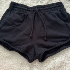 Gap Women’s Lounge Shorts In Black, Size Xs, Never Worn Casual Black High Waist Athletic Shorts, Casual Gap Bottoms With Built-in Shorts, Gap Shorts With Elastic Waistband, Gap Casual Shorts With Elastic Waistband, Gap Cotton Shorts With Elastic Waistband, Gap Sporty Cotton Shorts, Sporty Cotton Shorts By Gap, Sporty Gap Shorts With Elastic Waistband, Sporty Shorts With Elastic Waistband By Gap