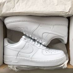 Brand New White Air Force Ones White Air Force Ones, Air Force Shoes, Nike Shoes Air Force, White Nike Shoes, Cute Nike Shoes, Nike Air Force Ones, Cute Nikes, Girly Shoes, Aesthetic Shoes