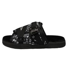 Casual Slip-on Slippers With Buckle Closure, Cushioned Slide Sport Sandals, Black Slide Sandals With Buckle Closure, Outdoor Slippers With Removable Insole, Outdoor Slide Slippers With Removable Insole, Casual Slide Slippers With Buckle Closure, Textured Slide Sandals For Streetwear, Slide Sandals With Branded Insole For Streetwear, Streetwear Slide Sandals With Branded Insole