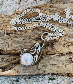 Mermaid lovers alert! This is an adorable lightweight mermaid and faux pearl necklace that is a great addition to your beach jewelry collection. It will keep you dreaming of the sea. Mermaid Pearl, Mermaid Lover, Faux Pearl Necklace, Beach Jewelry, Faux Pearl, The Sea, Pearl Necklace, Jewelry Collection, Mermaid