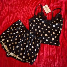 Super Cute And Comfy Cami With Fringe Trim And Shorts. Black With White Star Print. 96% Viscose And 4% Elastane. Size 2 Emo Pjs, Fem Clothing, Cute Sleepwear, Black And White Stars, Body Suits, Womens Apparel, Body Suit Outfits, Spells Witchcraft, White Star