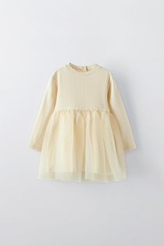 COMBINATION TULLE DRESS Toddler Tulle Dress, Tree Farm Minis, Gaun Tulle, Zara Baby Girl, Stylish Baby Girl Outfits, Stylish Baby Girls, Winter Tree, Zara Baby, Cardigan Sweater Dress