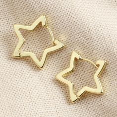 Gold Star Hoop Earrings Hoop Earrings Diy, Star Hoop Earrings, Lisa Angel, Preppy Jewelry, Jewelry Essentials, Jewelry Lookbook, Star Jewelry, Earring Crafts, Bead Leather