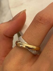 SALT. Fine Jewelry |QUAD CRISSCROSS DIAMOND RING Luxury Yellow Gold Rings For Everyday, Gold Rings Stack Aesthetic, Trendy Rings Gold, Diamond Ring Stack, Classy Rings, Gold Jewelry Design, Cool Rings, Gold And Silver Ring, Jewlery Rings