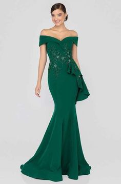 Mnm Couture, Terani Couture, Embellished Gown, Mermaid Skirt, Mermaid Gown, Mother Of The Bride Dresses, Elegant Dress, Eminem, Bride Dress