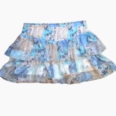 Madden Nyc Smocked Double Ruffle Skort Skirt Blue Floral Comfy Summer Beach Boho Western Vibe Waistband Is Elastic And Stretchy. Check Out Our Listings For More Items With A Similar Flowy Bohemian Goddess Vibe. Pull On Machine Washable Light And Summery, Fashion 2023, Summer Beach, Leisure, We're Very Big On Being Kind To Mother Earth, We Love The Possibility Of Rehoming Items With People Who Will Appreciate Them Measurements: As Per Photos Condition: Never Used. Excellent Quality And Condition Fashion 2023 Summer, Ruffle Skort, Madden Nyc, Beach Boho, Beach Skirt, Colorful Boho, Boho Beach, Mom Outfits, Summer Beach