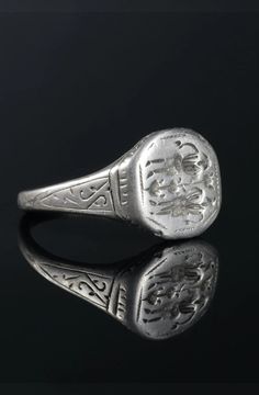 Adam and Eve at the Paradise Tree Ancient Signet Ring by AntiqueJewls. Antique Silver Ring Authentic Medieval Artifact Ancient Jewelry Vintage Signet Ring. All the rings on offer are hand-picked pieces for sale with a great look, very good quality and absolute authenticity. Great signet ring from the 1400-1600s Silver, Patina. Vintage from before 1700. Antique Carved Signet Ring, Symbolic Antique Silver Signet Ring Gift, Ancient Gold Engraved Signet Ring, Medieval Engraved Signet Ring Gift, Ancient Signet Ring, Ancient Rings, Men Rings, Antique Silver Rings, Egyptian Hieroglyphics