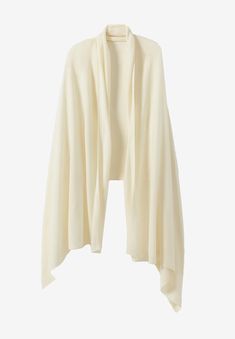 <div>Stay warm and look elegant in this super-soft oversized shawl wrap. Wear it over an evening look for a dose of classic style or use it as a cozy blanket</div> Wedding Shawls And Wraps Fall, Wedding Shawls And Wraps, Shawl Outfit, Wedding Shawls, Evening Look, Best Wedding Guest Dresses, Evening Style, Dress With Shawl, Hijab Outfits