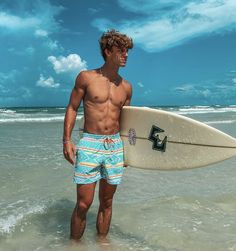 Bryce Buse, Hairstyles For Teenage Guys, Surf Boys, Hot Surfers, Surfer Guys, Cute Blonde Guys, Surfer Boy, Teenage Guys