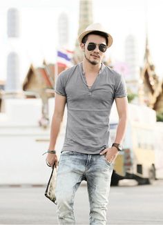 Item Type:TopsTops Type:TeesCollar:V-NeckMaterial:Polyester,CottonSleeve Length(cm):ShortStyle:Casual Casual V-neck T-shirt For Summer, Gray V-neck T-shirt For Spring, Gray V-neck T-shirt For Summer, Cement Gray, Men Short Sleeve, Cement, White Undershirt, Neck T Shirt, V Neck T Shirt