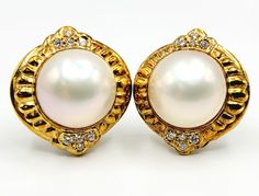 Whtie Pearl Diamond 0.40ct 14K Yellow Gold Clip On Earrings Total diamonds: approximately 0.40ct Total weight: 17.60g A perfect gift for your loved one for any special occasion or holiday!  Item will be placed in a gift box. * Elegant Diamond Earrings Stamped 14k, Classic Wedding Clip-on Earrings With Diamond Accents, Formal 14k Stamped Diamond Earrings, Wedding Yellow Gold Clip-on Diamond Earrings, Diamond Hallmarked Clip-on Earrings For Anniversary, Classic Diamond Earrings Stamped 14k, Anniversary Diamond Hallmarked Clip-on Earrings, Anniversary Diamond Clip-on Earrings Hallmarked, Anniversary Diamond Clip-on Earrings