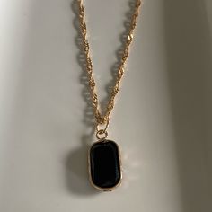 Handmade Gorgeous Obsidian Necklace! Chain Is 18 Kt Gold Plated And Is 19 Inches In Length. The Pendant Is A Tiny Bit Smaller Than One Inch. Beautiful! Obsidian Necklace, Sugar Cravings, One Inch, Chain Choker, Necklace Chain, Jewelry Handmade, Choker, Gold Plate, Handmade Jewelry