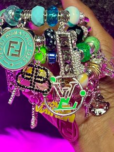 Arm Candy Bracelets, American Baby Doll, Girly Bracelets, Turtle Tattoo Designs, Bracelet Luxury, Turtle Tattoo, Jewelry Organizer Diy, Bangle Bracelet Set, Bangle Bracelets With Charms