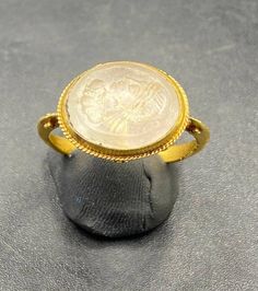 Very nice old antique natural crystal engraved with 20k solid gold seal ring Ancient Style Yellow Gold Signet Ring Gift, Antique Gold Engraved Ring With Intaglio, Ancient Style Engraved Gold Signet Ring, Antique Gold Carved Signet Ring, Victorian Gold Carved Signet Ring, Victorian Style Gold Engraved Ring With Intaglio, Ancient Intaglio Rings, Collectible Gold Intaglio Engraved Ring, Collectible Gold Engraved Intaglio Ring