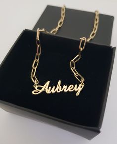 Name Necklace With Paper Clip Chain,Silver Name Necklace,Gold Name Necklace MATERİAL:925 K STERLİNG SİLVER CHAİN STYLE:PAPER CLİP CHAİN COLOR:14 K GOLD-ROSEGOLD-SİLVER Engraved Chain Link Jewelry Gift, Silver Personalized Chain Necklace, Elegant Personalized Chain Link Necklaces, Personalized Silver Chain Necklace For Everyday, Personalized Silver Minimalist Chain Necklace, Elegant Chain Necklaces For Personalized Gifts, Elegant Necklace With Chain For Personalized Gift, Elegant Chain Necklace For Personalized Gift, Personalized Sterling Silver Chain Necklace For Anniversary