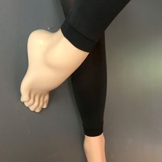 This listing is for 2 pair of leggings. This are 70 den hosiery type of leggings. Sheer to the waist so good for wearing with high Cut leotards Part of old stock but new Still in the package They will appear in stores for not less than $20. Available only in black in 3 sizes. S,M,L (See the size chart attached on the second picture)Nude to the waist Made in Italy Great for dancers and ballet practicing.., Very high quality Solid Elastic Footless Legwear, Solid Footless Elastic Legwear, High Stretch Footless Tights, Solid Stretch Footless Unitard, Footless Elastic Tights, Elastic Footless Tights, Footless Comfort Stretch Solid Tights, Comfort Stretch Solid Color Footless Tights, Comfort Stretch Solid Footless Tights