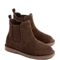 Brown Suede Chelsea Boots Boys-Big Kid Size 7/ Kids 7 New In Box Never Worn/ As Pictured Willing To Negotiate Brown Suede Chelsea Boots, Zara Boys, Cat And Jack, Suede Chelsea Boots, London Christmas, Boys Boots, Kids Items, Kids Boots, Brown Suede