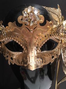 Masquerade Mask Full Face, New Years Eve Celebration, Gold Masquerade Mask, Halloween Ball, Metal Mask, Sequin Flower, Masked Ball, Party Mask, Large Sequins