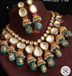 Bridal Jewellery Earrings, Kundan Jewellery Set, Indian Jewelry Earrings, Indian Bridal Jewelry Sets, Antique Jewellery Designs, Jewelry Set Design, Indian Jewellery Design Earrings, Antique Jewelry Indian, Wedding Jewellery Collection