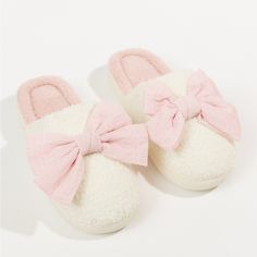 Sincerely Jules Slippers Size S/M *Nwt* *Stock Photo Is Similar Representation & Color Only *Similar To Altard State Bonnie Bow Slippers Sincerly Jules, Cozy Slippers, Dr Shoes, Bedroom Slippers, Wedding Branding, Sincerely Jules, Pink Girly Things