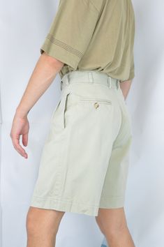 Vintage beige classic cotton shorts {S332} PRODUCT INFO: Material - 100% COTTON / Size tag on item - 28 / WAIST - 71 / FULL LENGTH - 54 CM / 21 INCH / Our model is 179 cm and normally wears a size M INFO: Due to item's vintage condition, the original tag might not show the true size. If you have any questions about this product or shipping just drop us a message and we will get back to you as soon as possible. CONDITION: Please note that Hanger Vintage sell true vintage pieces, which means the c Beige Cotton Cargo Shorts With Belt Loops, Classic Knee-length Cotton Bermuda Shorts, Classic Bermuda Shorts With Built-in Shorts, Beige Cotton Bermuda Cargo Shorts, Knee-length Khaki Cotton Bottoms, Knee-length Cotton Bermuda Shorts With Belt Loops, Classic Knee-length Cotton Bottoms, Knee-length Cotton Bottoms With Pockets, Cotton Bermuda Shorts For Work