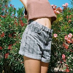 New With Tags. Essential Bdg From Uo Mom Jean Shorts Crafted From An Acid Wash Denim With Allover Pastel Green Striping. High-Waisted Silhouette Offers A Relaxed Short-Short Fit With 5 Pockets And Zipper Fly. - Cotton - Non-Stretch - Approx Rise 12.5" And Inseam 3" 90s Inspired High Rise Bottoms With Pockets, Casual Mid-rise Shorts For Summer, Casual Mid-rise Summer Shorts, Urban Outfitters Relaxed Fit Cotton Bottoms, Urban Outfitters Cotton Relaxed Fit Bottoms, High Waisted Casual Bottoms With Belt Loops, Urban Outfitters Casual Relaxed Fit Bottoms, Casual High Waist Bottoms With Belt Loops, Casual High-waist Bottoms With Belt Loops