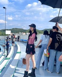 China Outfits Style, Suzy Instagram, Campus Outfit, Fashion Design Collection, Spring Dresses Casual, Bae Suzy, October 29