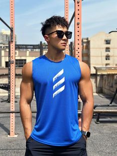 Crew Neck Men’s Pullover Sports & Fitness Tank Top Sportswear Tank Top For Gym With 4-way Stretch, Compressive Sportswear Tank Top For Workout, Tank Top Gym Outfits Men, Athletic Fit Muscle Tank Tee With Go-dry Technology, Crew Neck Men, Mens Workout Tank Tops, Fitness Tank Top, Men's Workout, Men's Pullover