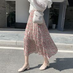 Olivia Mark - Floral Pleated High Waist Midi Skirt High Waist Midi Skirt, Skirts Midi High Waisted, Types Of Skirts, Olivia Mark, Pleated Skirt, Apricot, Midi Skirt, High Waist, Cute Outfits