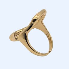 Anillo ajustable minimalista Isabella de plata de primera ley

 Plata de ley 925 con anilla de apertura ajustable de 2,5 cm, tono dorado

 Tamaño: ajustable EE.UU. 6-7


 Peso: 5,1 gramos Gold Crystal Sterling Silver Modern Ring, Modern Gold Crystal Ring In Sterling Silver, Adjustable Yellow Gold-plated Crystal Ring, Adjustable Yellow Gold Plated Crystal Ring, Adjustable Gold Plated Yellow Gold Crystal Ring, Snake Promise Ring, Open Design, Formal 14k Gold Open Snake Ring, Modern Adjustable Initial Ring With Open Design, Modern Adjustable Initial Open Ring