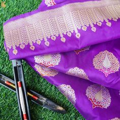 Orchid Purple Handwoven Pure Katan Silk Mor Banarasi Kadwa Dupatta - Khinkhwab Dupatta With Pallu For Puja During Eid, Chandbali Dupatta For Eid And Traditional Ceremonies, Unstitched Purple Jamawar Lehenga, Traditional Purple Dupatta With Cutdana, Traditional Purple Jamawar Wear, Traditional Pashmina Shawl For Wedding And Eid, Wedding Pashmina Shawl For Eid With Traditional Patterns, Eid Wedding Pashmina Shawl With Traditional Patterns, Purple Jamawar Dupatta With Zari Work