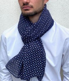 Chic scarf for men, easy to wear. Ideal for pairing with both dressy outfits and a more casual wardrobe. A very chic, timeless masculine accessory Micro pattern 100% Cotton One size - 100x180 cm hems on the ends Washable at 30 degrees - Gentle iron on reverse side Cotton Pocket Square For Business, Classic Cotton Pocket Square For Business, Elegant Cotton Neckwear, Classic Business Scarves With Ties, Classic Business Scarves, Classic Silk Scarf With Ties, Classic Silk Scarf For Winter Formal, Classic Winter Silk Scarf For Formal Occasions, Classic Formal Silk Scarf For Winter