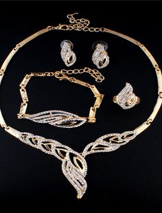 Bridal Jewelry Sets Four-piece Suit Crystal Rhinestone Alloy Rings 1 Necklace Earrings Bracelets Women's Elegant Vintage Transparent Blessed irregular Jewelry Set For Party Wedding Elegant Metal Bridal Sets For Party, Rose Gold Alloy Jewelry For Party, Gold-plated Costume Jewelry Sets For Parties, Gold Plated Costume Jewelry Sets For Parties, Gold Rhinestone Alloy Jewelry Sets, Gold Bridal Sets For Party, Gold Plated Jewelry Sets For Party, Party Jewelry Sets With Rhinestones And Alloy, Wedding Jewelry Sets With Rhinestones