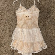 Never Worn, So Flattering And Pretty Leslie White, Nude Lace Dress, Selfie Leslie, White Cream, Cream White, Pretty Outfits, Lace Dress, Colorful Dresses, Outfit Ideas