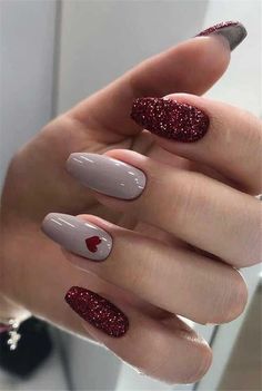 Silver Glitter Nails, Glitter Nails Acrylic, February Nails, Gold Glitter Nails, Colorful Nails, Smink Inspiration