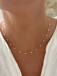 Pearl Chain Necklaces For Wedding, Delicate Charm Necklaces For Bridesmaid Gift, Delicate Pearl White Necklace With Clavicle Chain, Dainty Beaded Necklaces For Wedding, Dainty Pearl Necklace For Party, Elegant Beaded Necklaces With Delicate Chain For Party, Dainty Bridal Necklace For Bridesmaid Gift, Elegant Party Beaded Necklaces With Delicate Chain, Classic Clavicle Chain Necklace For Wedding