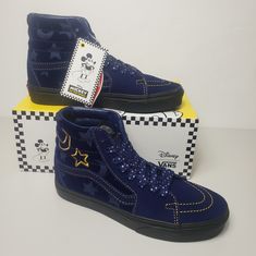 ***Price Firm*** No Offers Please Unless Bundled With Other Items With A Reasonable Offer. Vans X Disney Limited Edition High Top Skate Shoes Celebrating Mickey's 90th Anniversary. Fantasia Featuring Mickey Mouse As The Sorcerer’s Apprentice. These Adorable High Top Skate Shoes Will Definitely Bring A Touch Of Magic To Your Steps. Navy Suede Upper With Gold Star And Moon Pattern. Rare. No Longer Sold In Stores. Unisex: M 4.0/W 5.5 Size Listed Is In Women's Disneyland Disneyworld Cosplay Star And Moon Shoes, Vans Slip On Women, Spiderman Shoes, Shoe References, Preppy Sneakers, White High Top Vans, Hello Kitty Vans, Rare Vans, Wishlist 2024