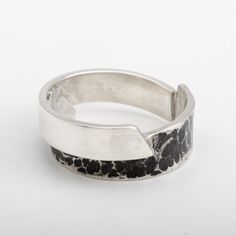 This "Katana" silver ring is handmade in 925 Sterling Silver in my workshop. The ring is hand crafted with 92.5% pure silver, with two bands overlapping at the front. Materials: 92.5% pure solid silver Ring size: adjustable from size 10 and up Adjustable Jewelry, Pure Silver, Silver Ring, Hand Crafted, Rings For Men, Handmade Jewelry, Ring Size, Silver Rings, 925 Sterling Silver