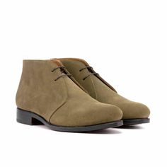 The Madison St. Chukka Boot No. 8156-3 Suede Shoe Style, Clean Suede Shoes, Clean Suede, How To Clean Suede, Chukka Boots Men, Traditional English, The Madison, Chukka Boot, English Style