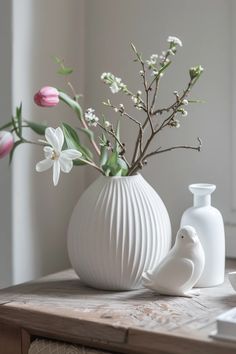 Discover charming Easter vases for your home decoration. Explore stylish options to display your holiday blooms and springtime vibes, using 1 beautiful image.