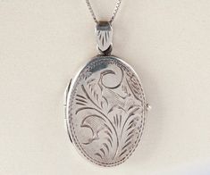 Vintage Locket Necklace - Vintage Sterling Silver Engraved Oval Locket Necklace with Sterling Silver Vintage Locket Necklace, Oval Locket Necklace, Locket Necklace Vintage, Engraved Locket, Vintage Locket, Sterling Silver Locket, Oval Locket, Silver Locket, Vintage Lockets