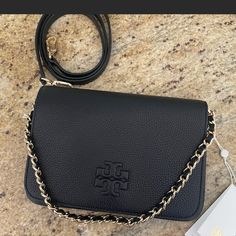 New Tory Burch Crossbody Bag Brand Purses, Tori Burch, Tory Burch Crossbody Bag, Tory Burch Kira Chevron, Kira Chevron, Tory Burch Purse, Tory Burch Crossbody, Tory Burch Kira, Bag Outfit