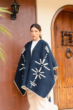 Immerse yourself in the light and magic of nature with our Luz poncho, crafted with love and dedication by the talented women artisans of Cotopaxi. This poncho, available in one size fits all, is reversible.
Every stitch of our Luz poncho carries the story of the women who created it, working diligently from their homes to care for their families while shaping this wonderful garment. By choosing our Luz poncho, you're not just acquiring a unique fashion piece, but also supporting these women in their pursuit of economic independence and empowerment.
Join us on this journey towards a more conscious and supportive fashion, where every purchase tells a story of hope and resilience. With the Luz poncho, carry with you the light and energy of Cotopaxi, and let its magic accompany you every step Pets For Sale, Poncho Cape, Women Artisans, Scarf Shawl, Unique Fashion, One Size Fits All, Shawl, Pie, My Style