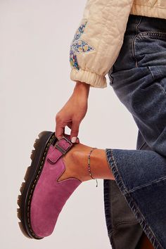 Dr. Martens Zebzag Mules | Free People Fuchsia Heels, Platform Mules, Suede Fashion, Slingback Shoes, Dream Shoes, Mode Inspiration, Dr. Martens, Cute Shoes, Boho Outfits