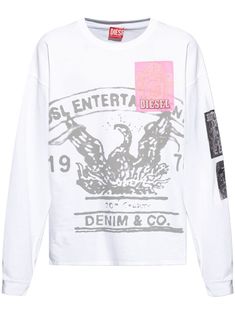 white/grey cotton jersey texture logo print to the front graphic-print sleeves graphic print to the rear drop shoulder long sleeves ribbed cuffs and hem straight hem Texture Logo, Tee Shirt Fashion, Sweatshirt White, Tom Dixon, Balenciaga Triple S, Custom Watch, T Shirt Vest, Printed Sleeves, Shirt Fashion